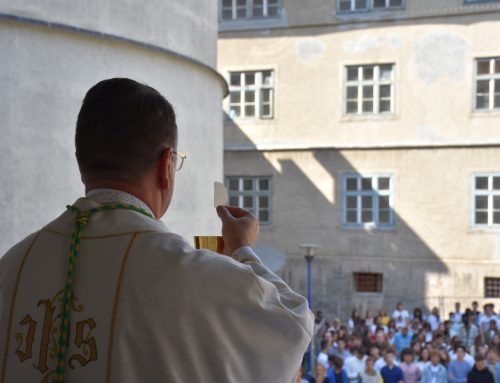 Mons. Šaško predvodio misno slavlje Zaziva Duha Svetoga u NKG-u